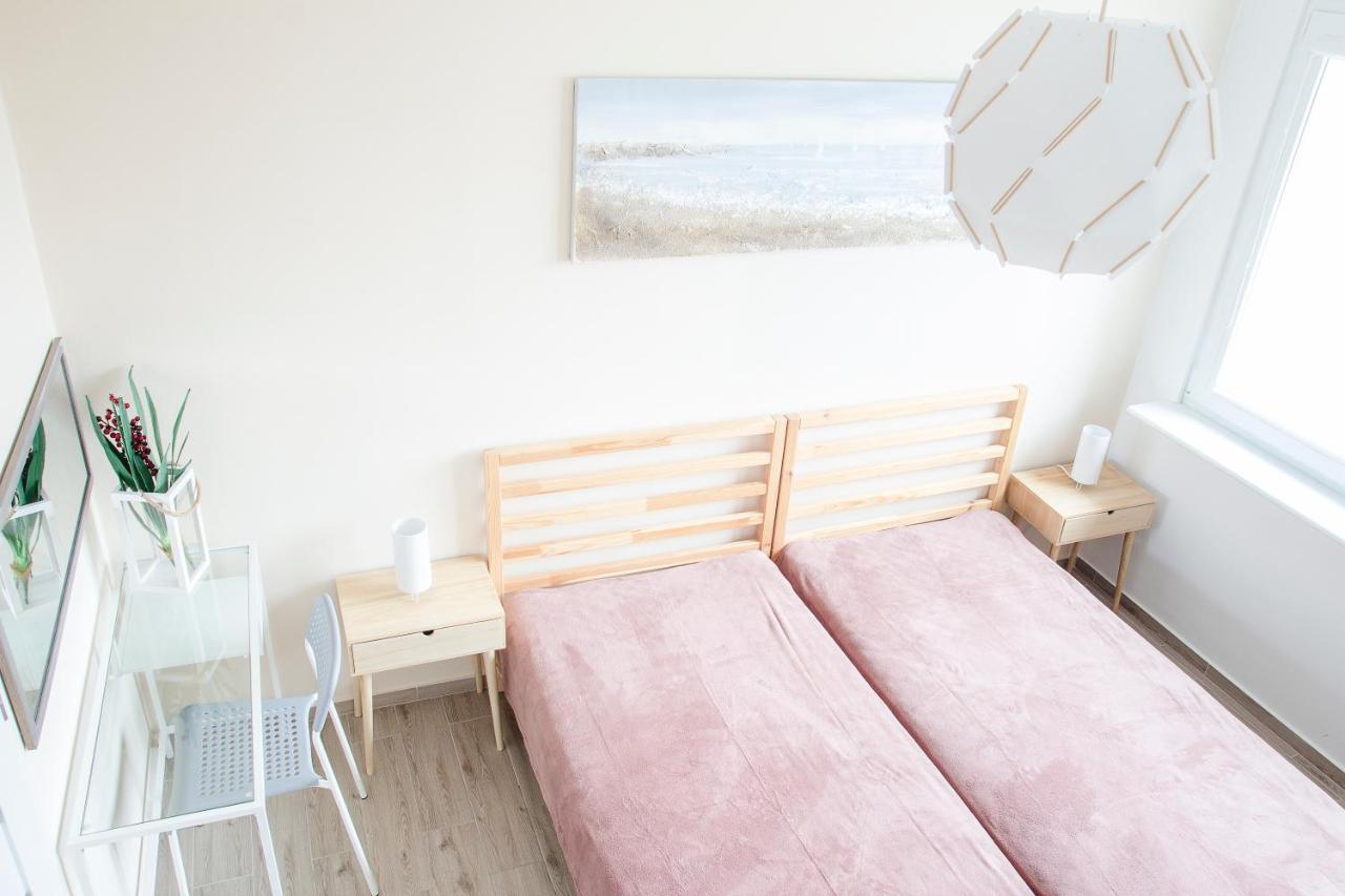 Al-Dom Apartamenty Szary Bursztyn Kołobrzeg Exterior foto
